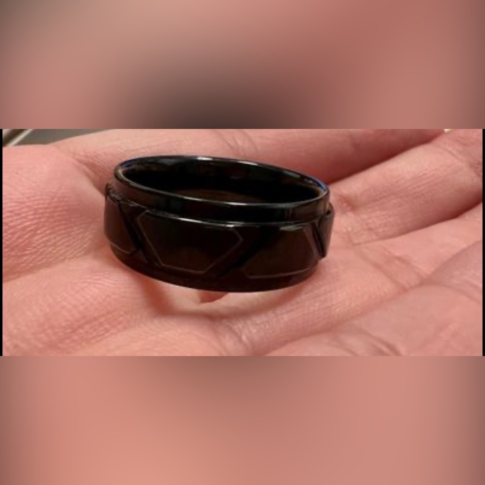 Mens wedding band size 9